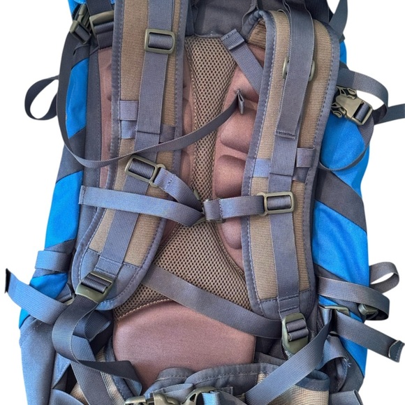 Marmot Aspen 35 Hiking Outdoors Backpack - Picture 6 of 10